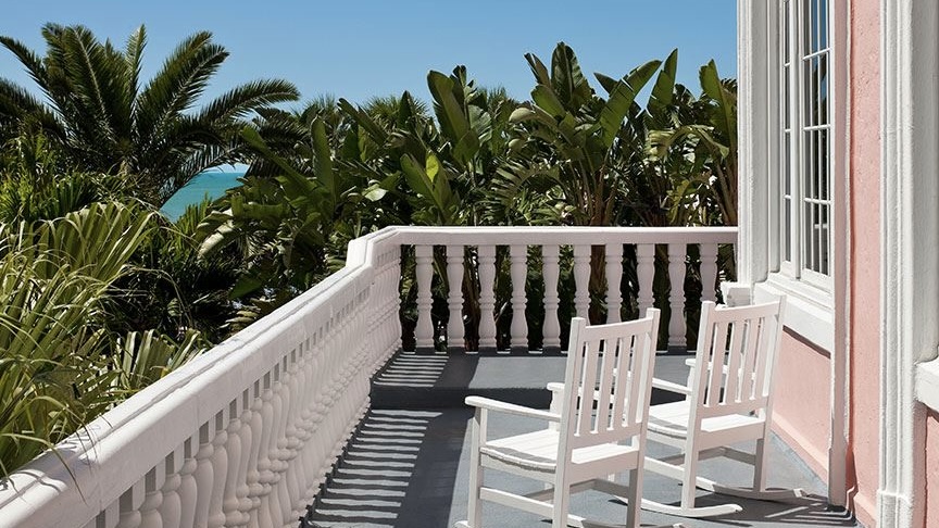 the-don-cesar-hotel-private-terrace