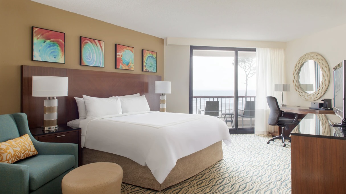 Hilton Resort & Spa beach view bedroom at one of the best luxury Hilton Head resorts.jpg